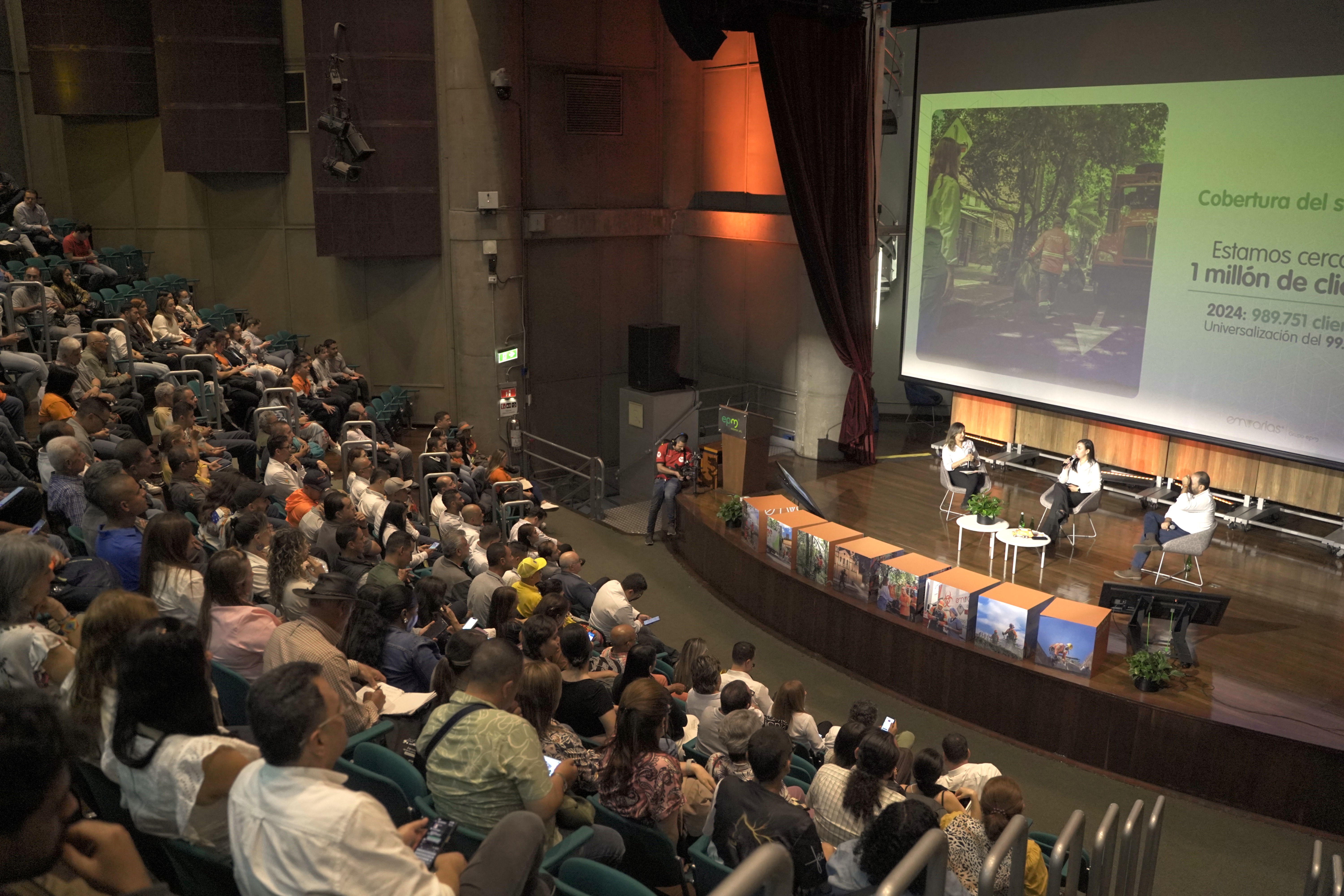 Invitación a ver la Transimisón en vivo de Emvarias Rendición de Cuentas 2024